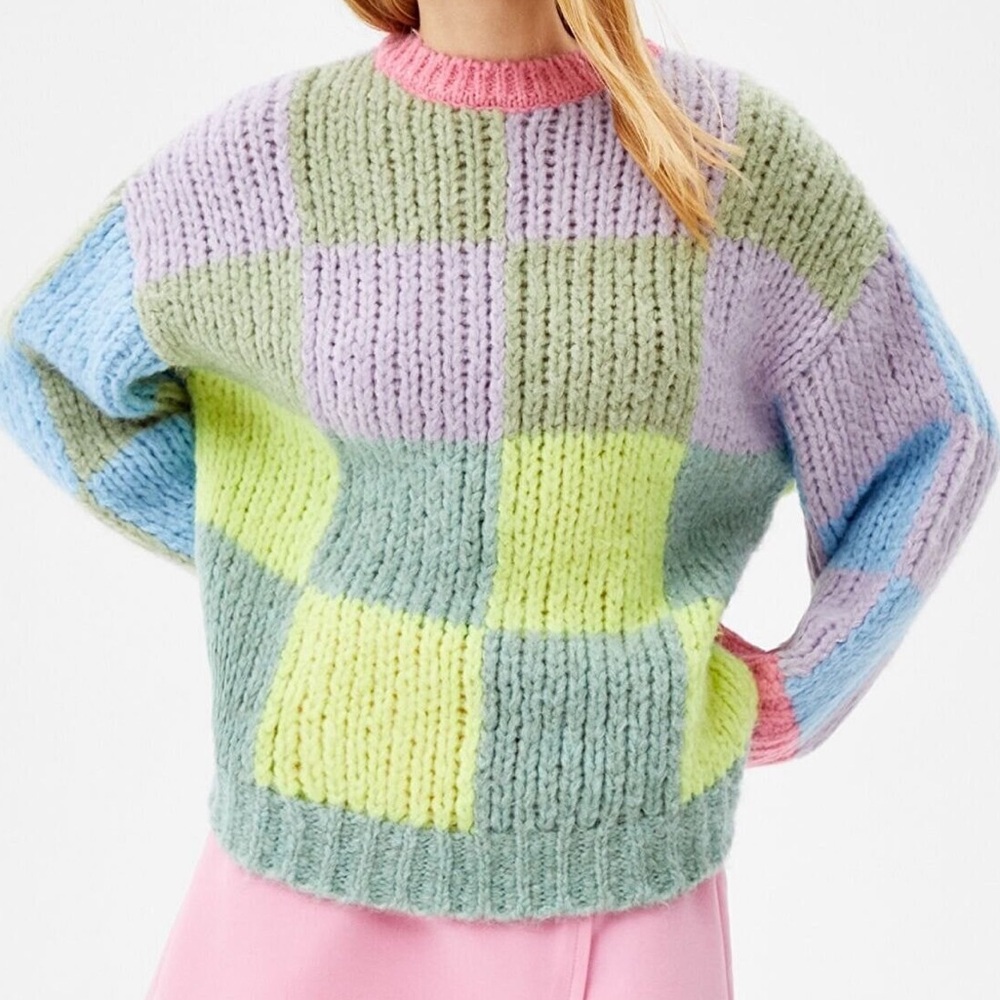 🎨Bershka Color Block Chunky Sweater, Size M-L